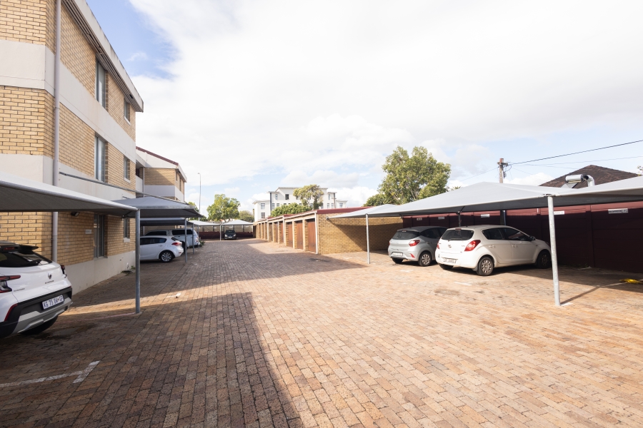 2 Bedroom Property for Sale in Churchill Estate Western Cape